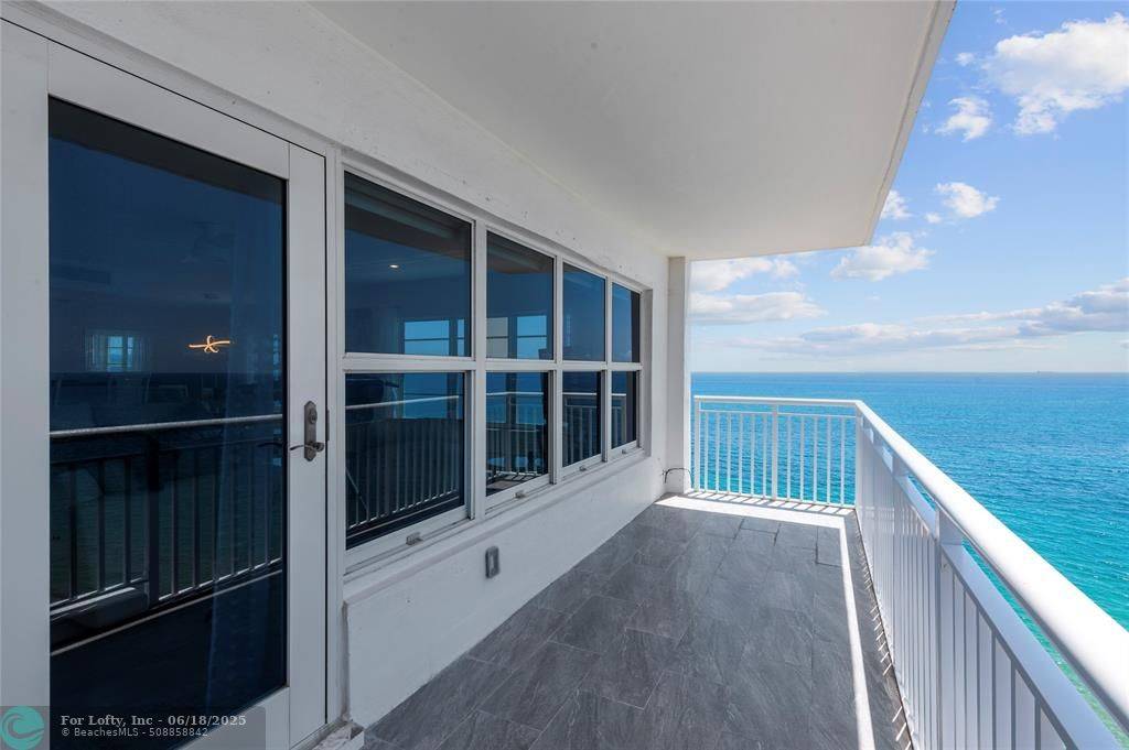 Fort Lauderdale, FL 33308,3850 Galt Ocean Dr  #1401