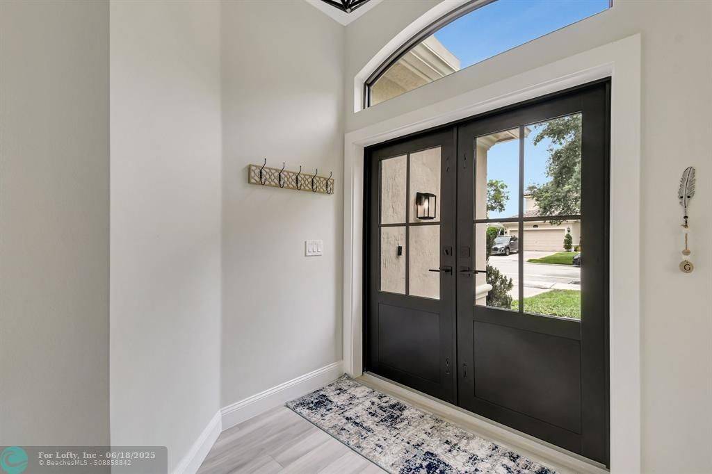 Pembroke Pines, FL 33332,6041 SW 195th Ave