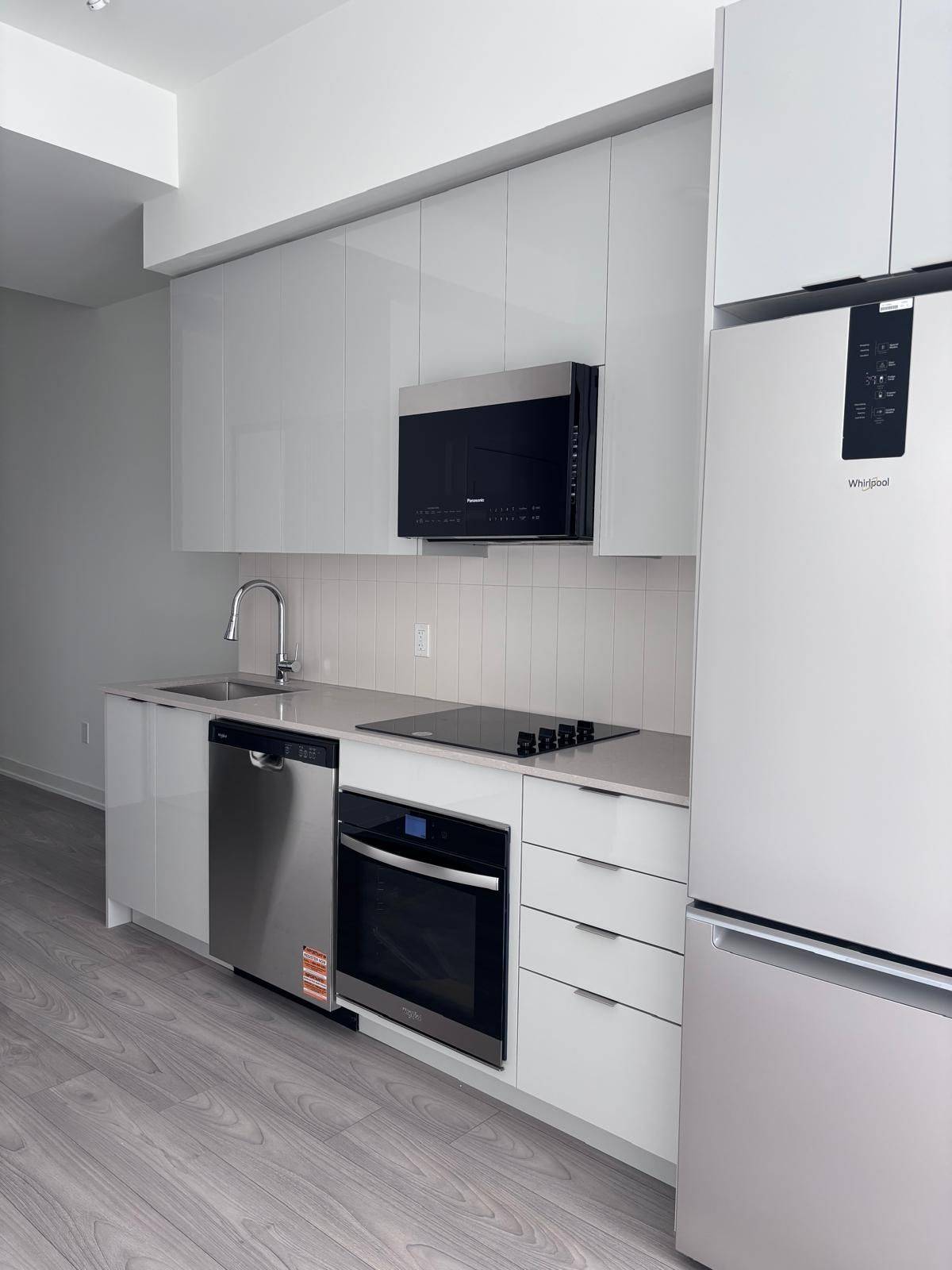 Vaughan, ON L4K 0R5,474 Caldari RD #2511
