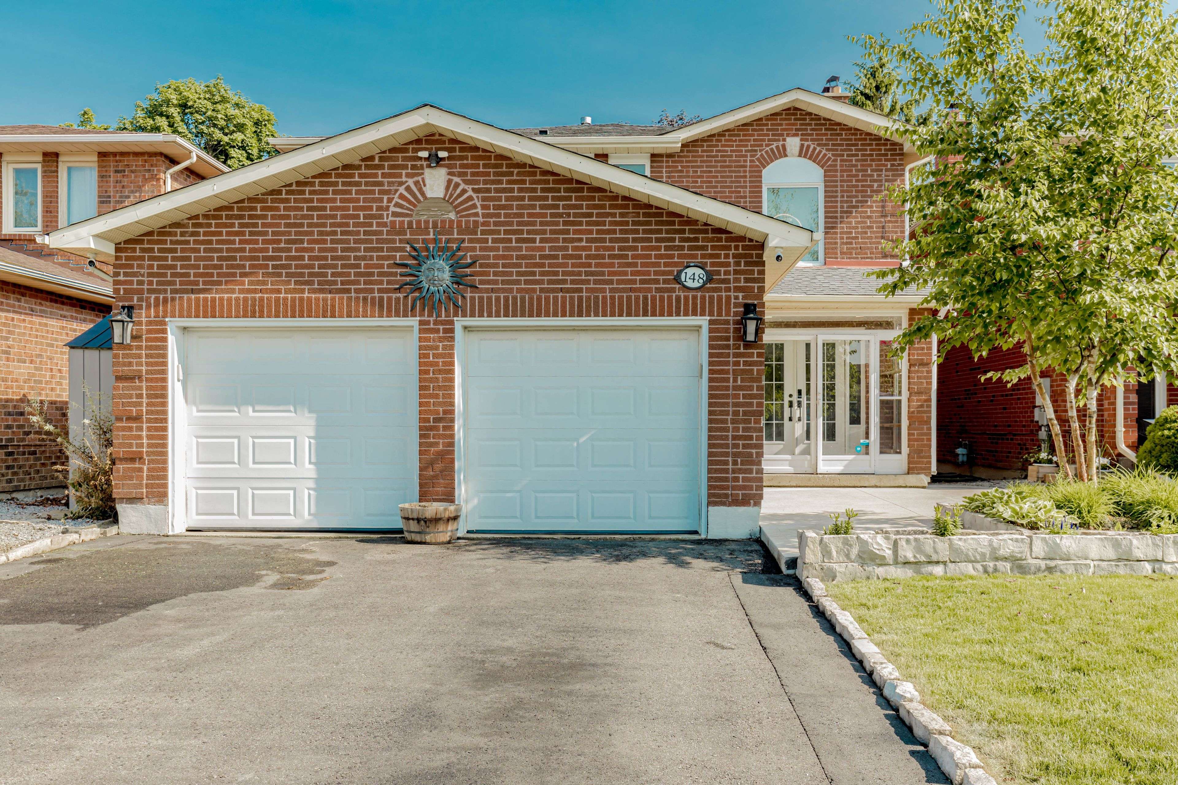 Vaughan, ON L6A 1A6,148 Lamar ST