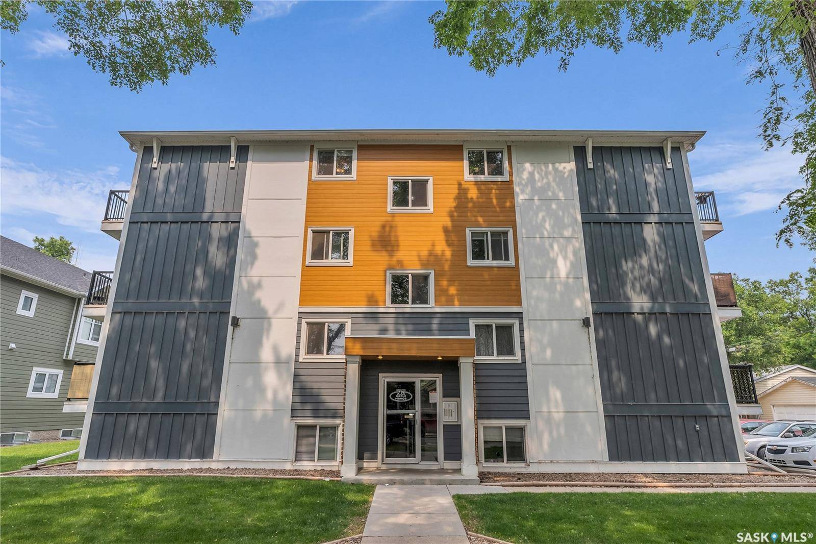 719 10th STREET E #20, Saskatoon, SK S7H 0H2