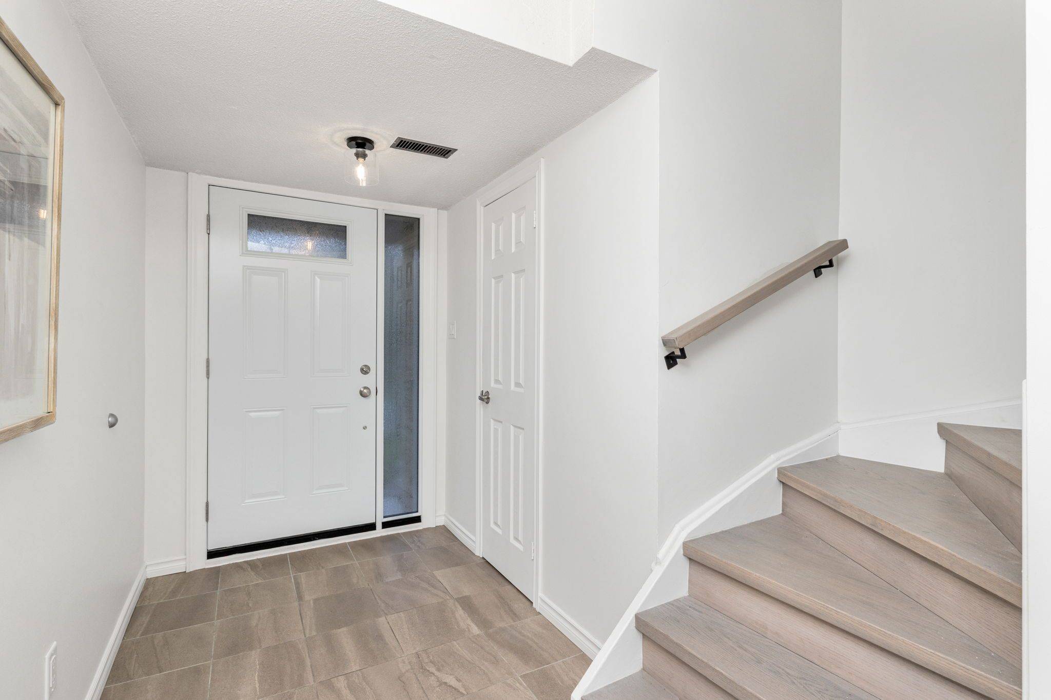 Mississauga, ON L5A 3Y8,3345 Silverado DR #17