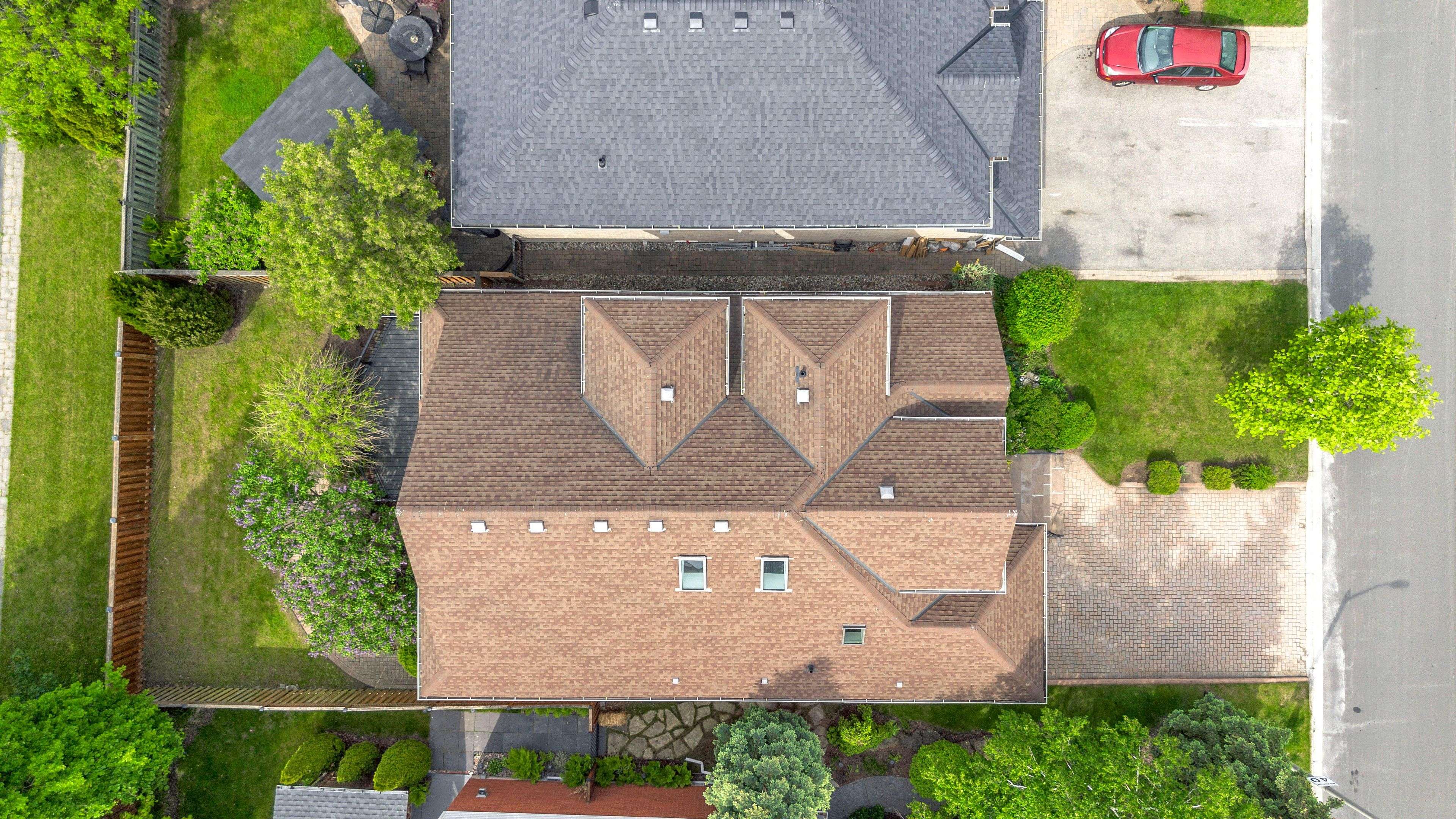 Burlington, ON L7S 2L1,1054 Augustus DR