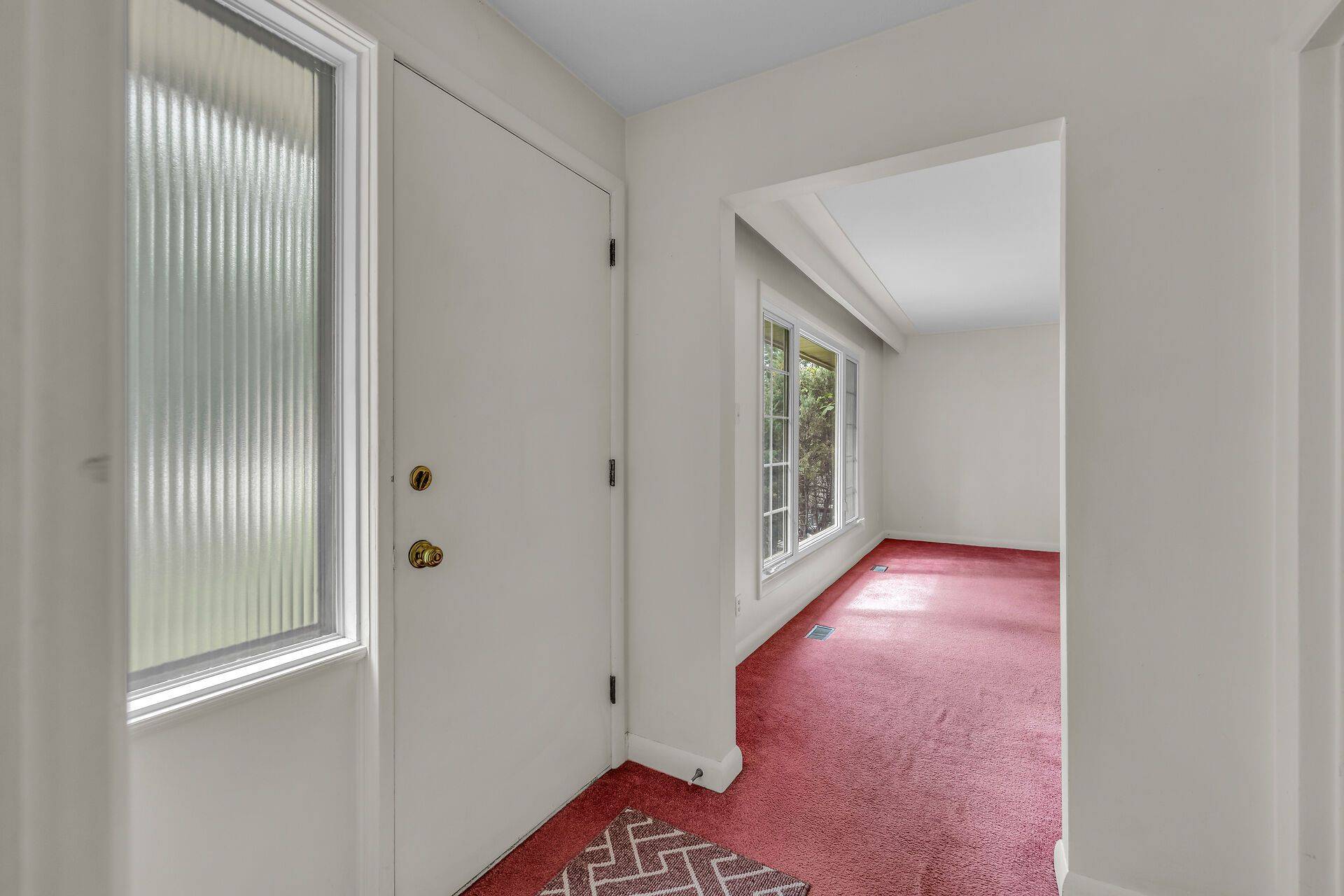Burlington, ON L7R 3P4,2349 Fassel AVE