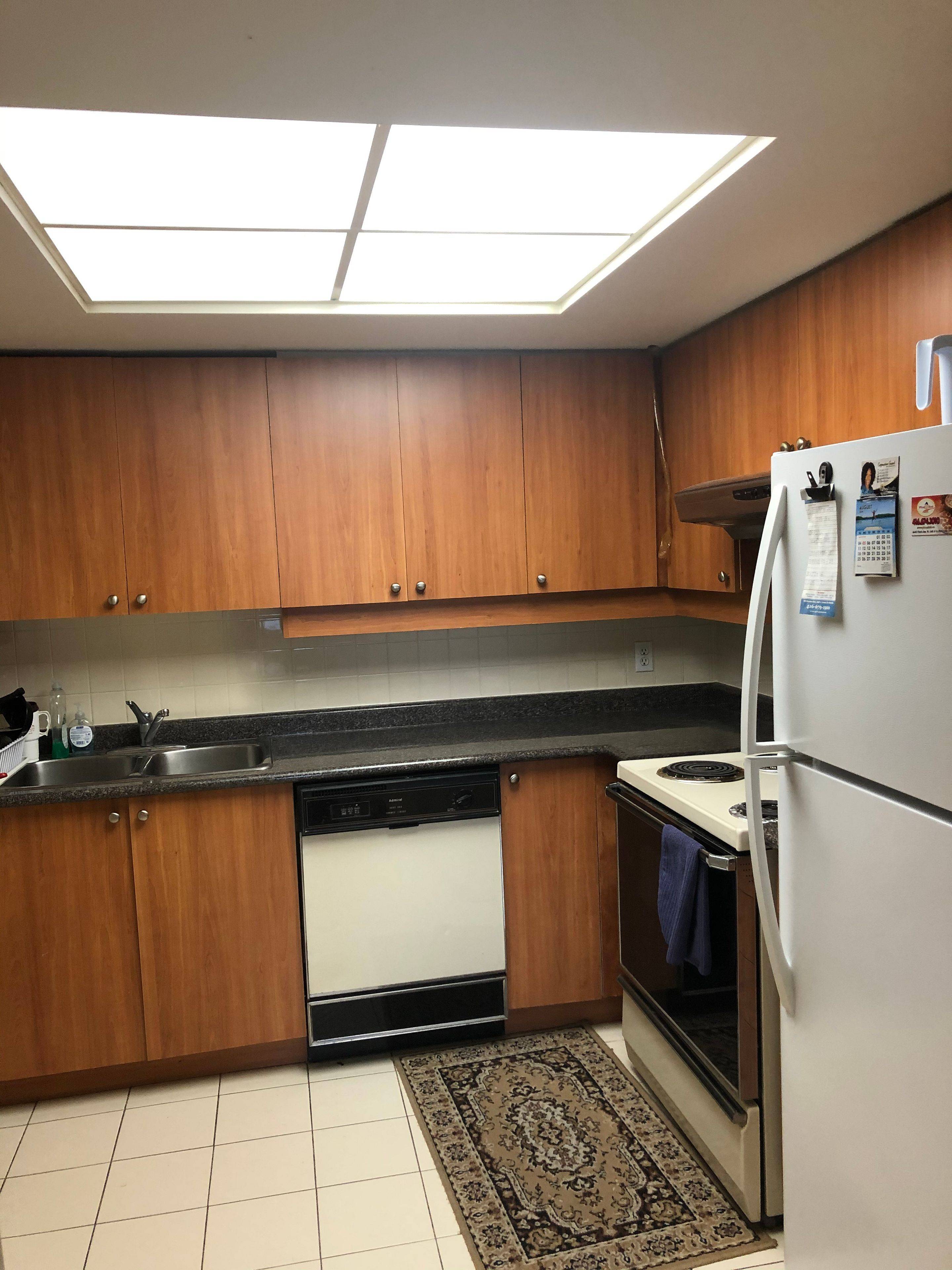 Toronto W10, ON M9W 6X8,6 Humberline DR #217
