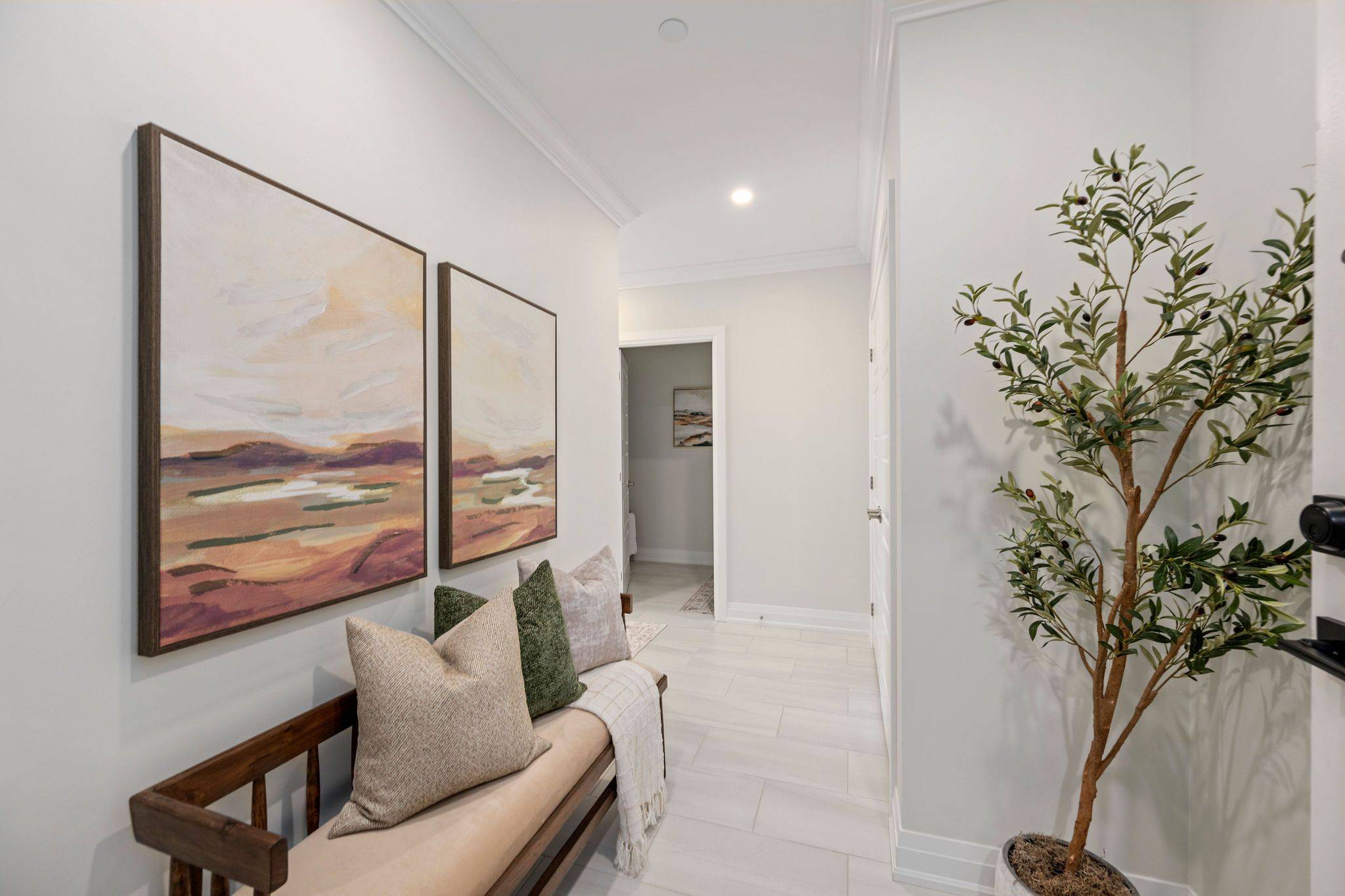 London South, ON N6K 0L1,1560 Upper West AVE #405