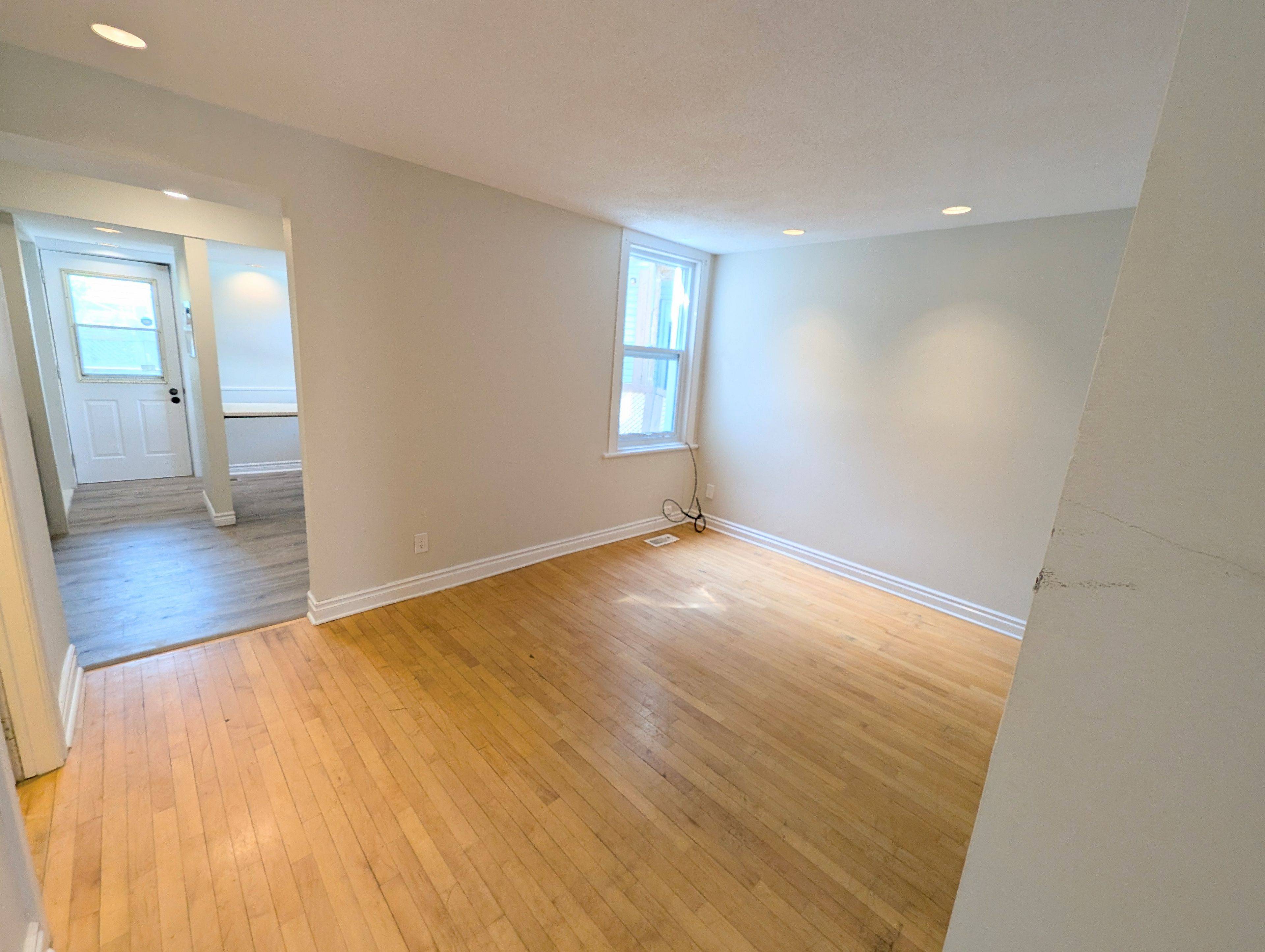 Lower Town - Sandy Hill, ON K1N 8N9,8 Robinson AVE