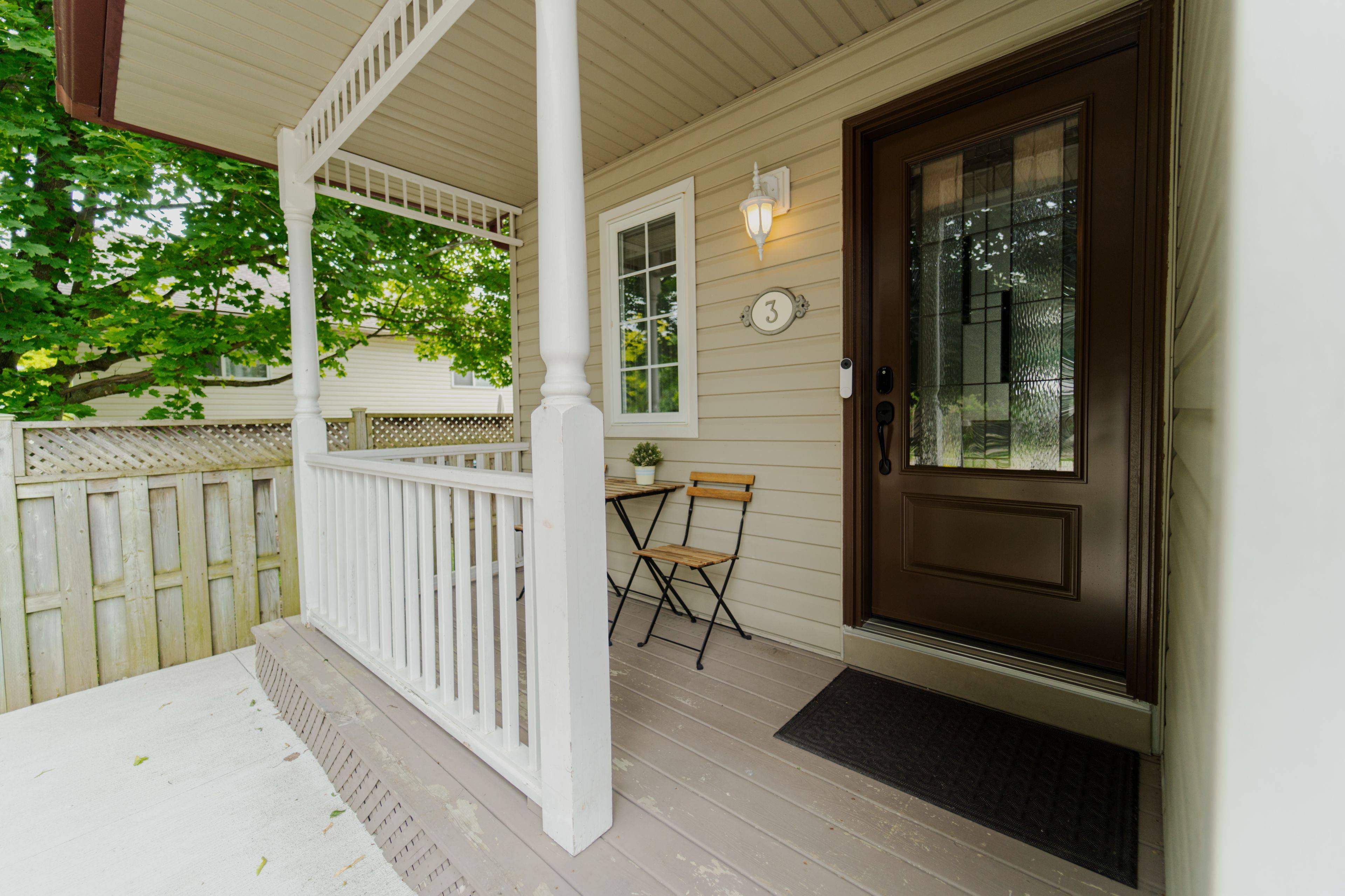 Cambridge, ON N3C 4H5,3 Marcy CRES