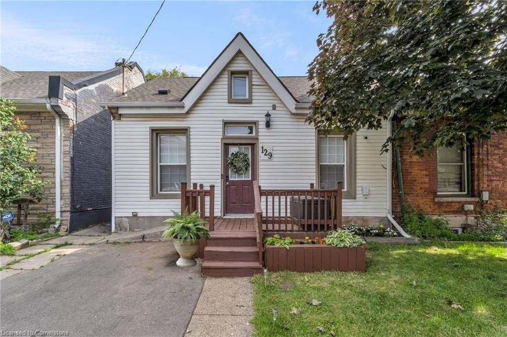 129 Birge ST, Hamilton, ON L8L 3L6