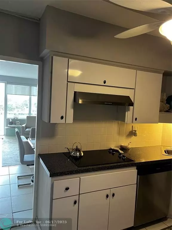 Fort Lauderdale, FL 33308,3200 NE 36 #420