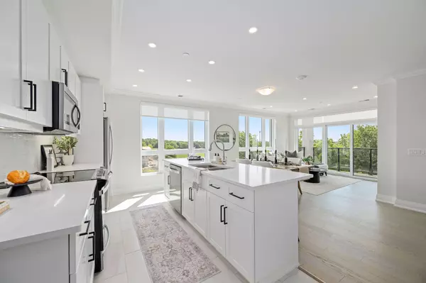 London South, ON N6K 0L1,1560 Upper West AVE #405