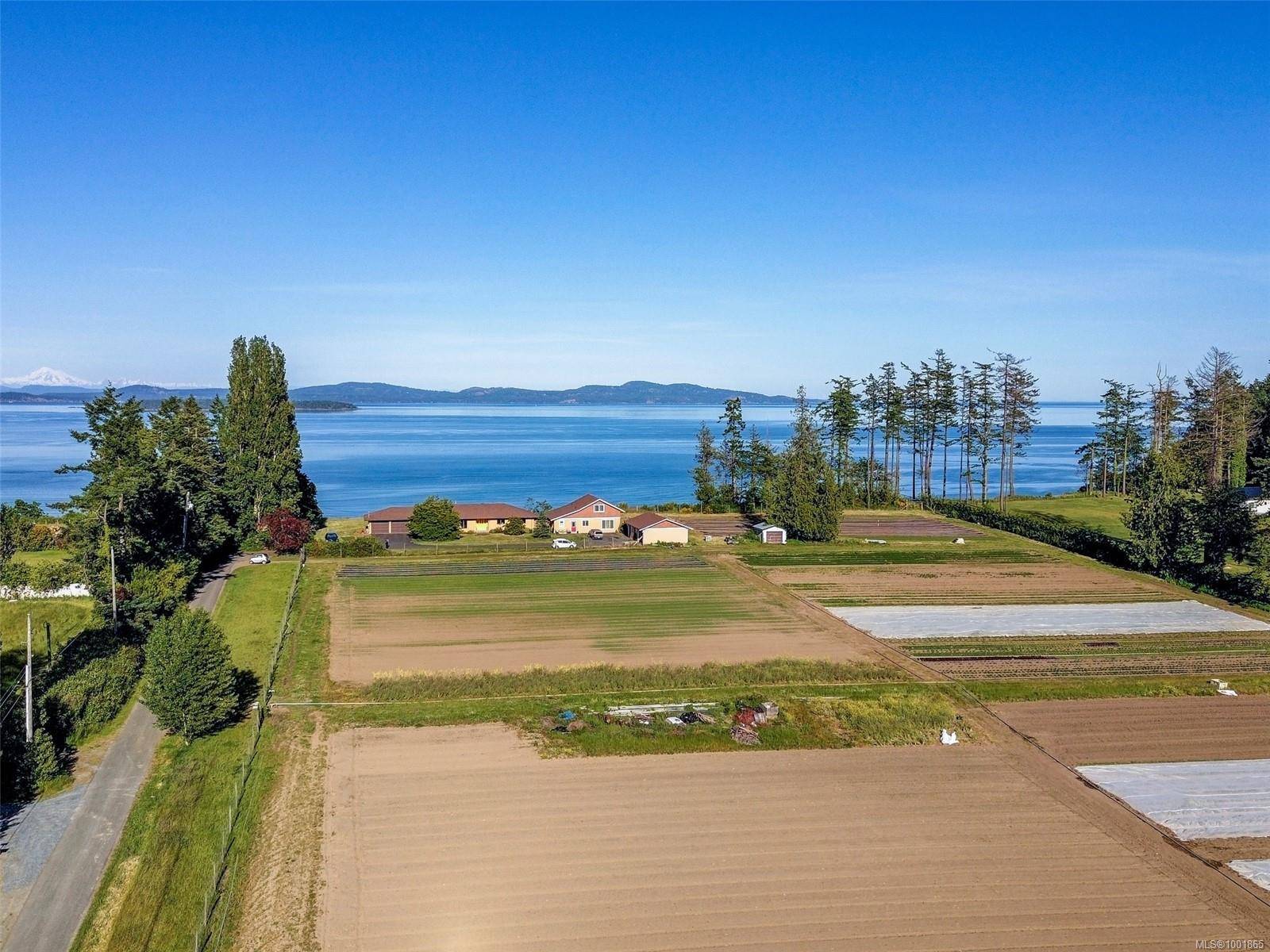 Central Saanich, BC V8L 1V2,3191 Martindale Rd