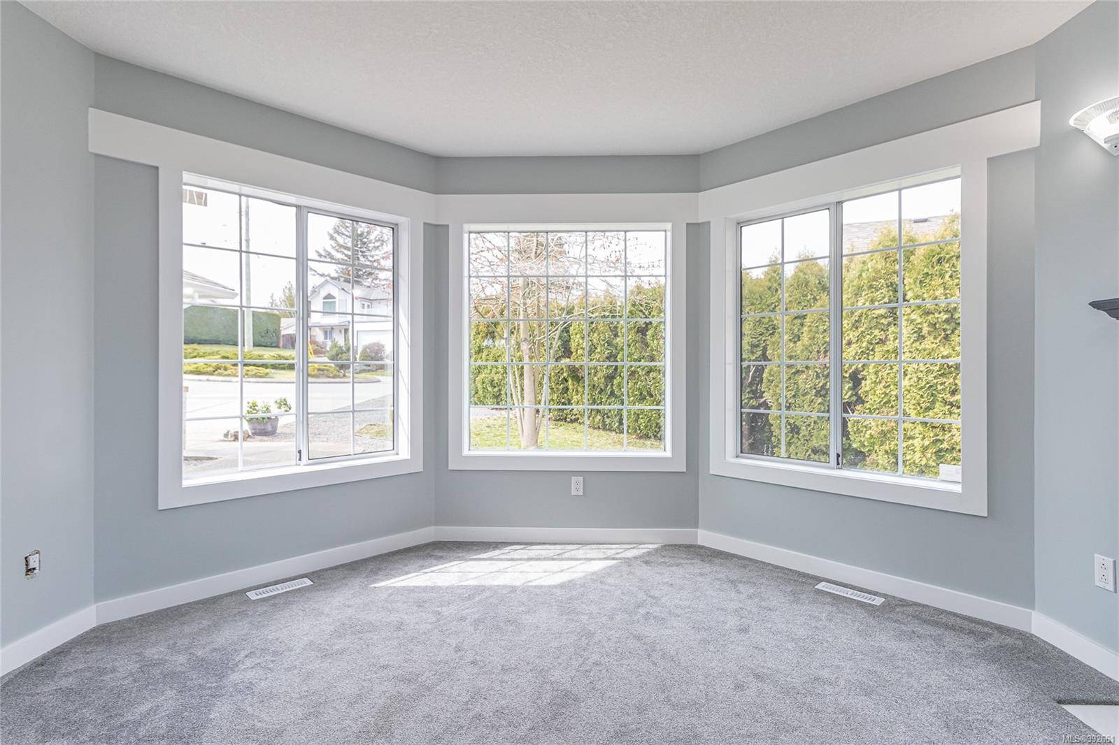 Ladysmith, BC V9G 1P1,621 Wallace Pl