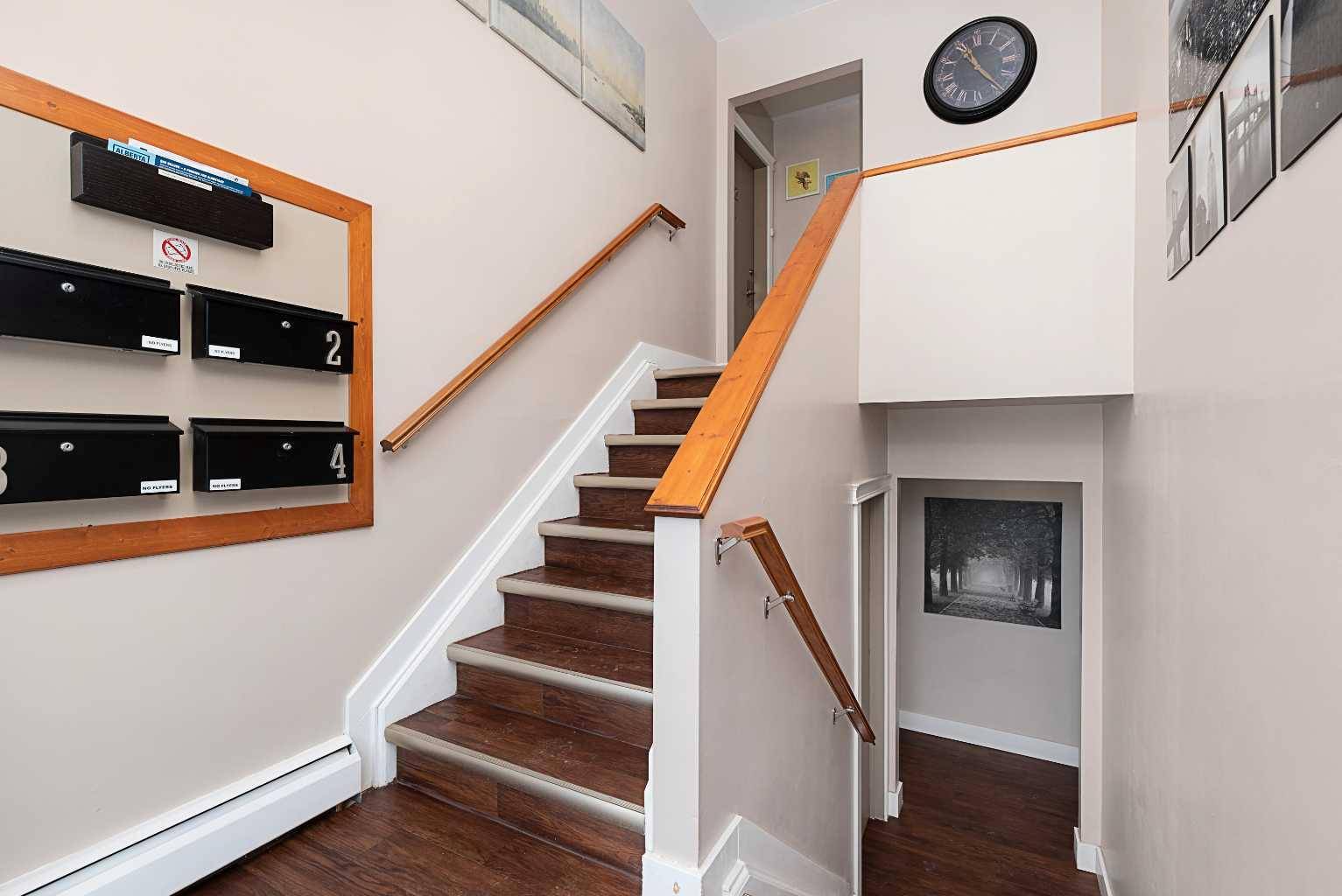 Lloydminster, AB T9V 0E6,5617 46 ST