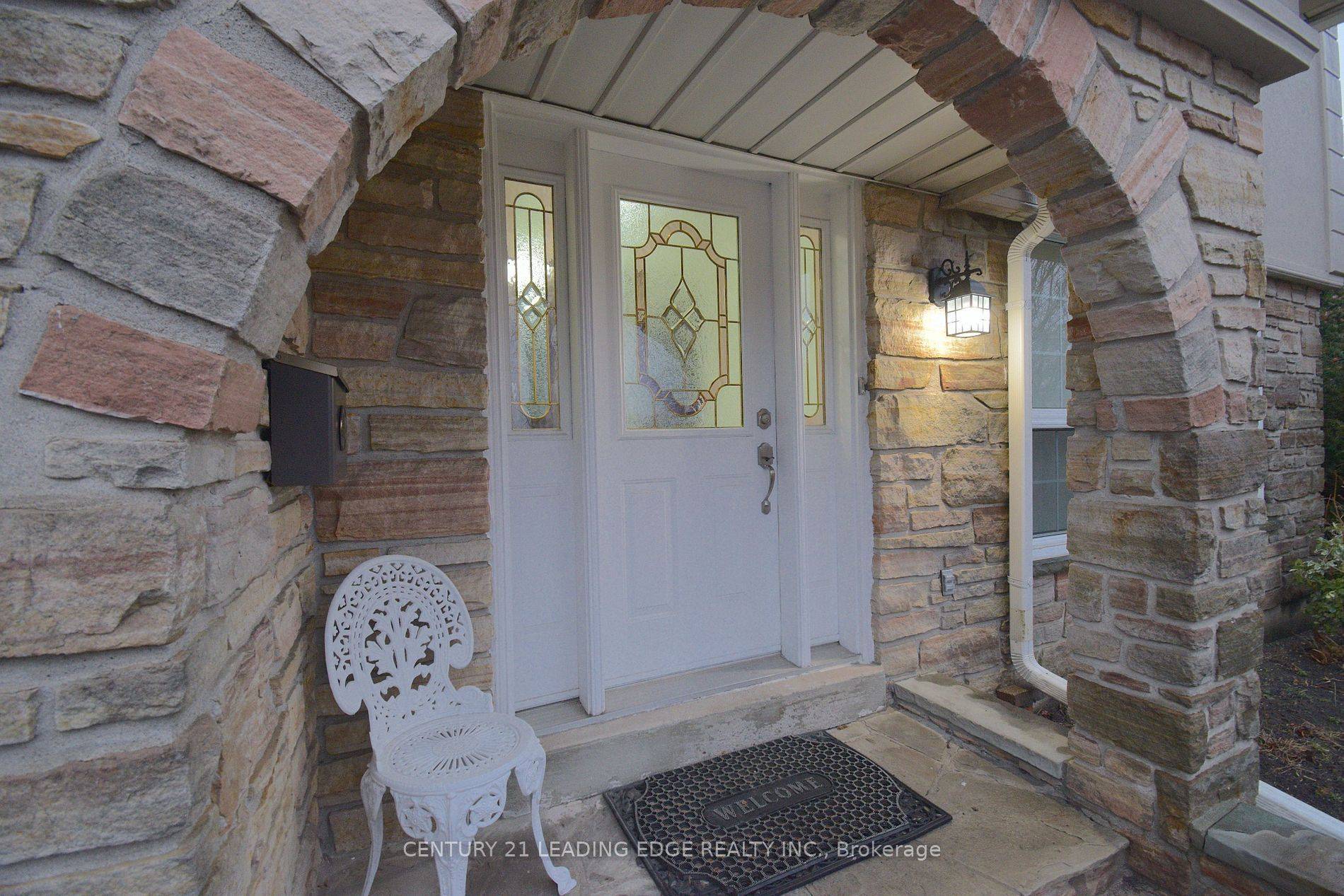 Toronto C13, ON M3A 2M6,54 Avonwick Gate