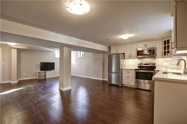 21 Cartier CRES #Bsmt, Richmond Hill, ON L4C 2M9