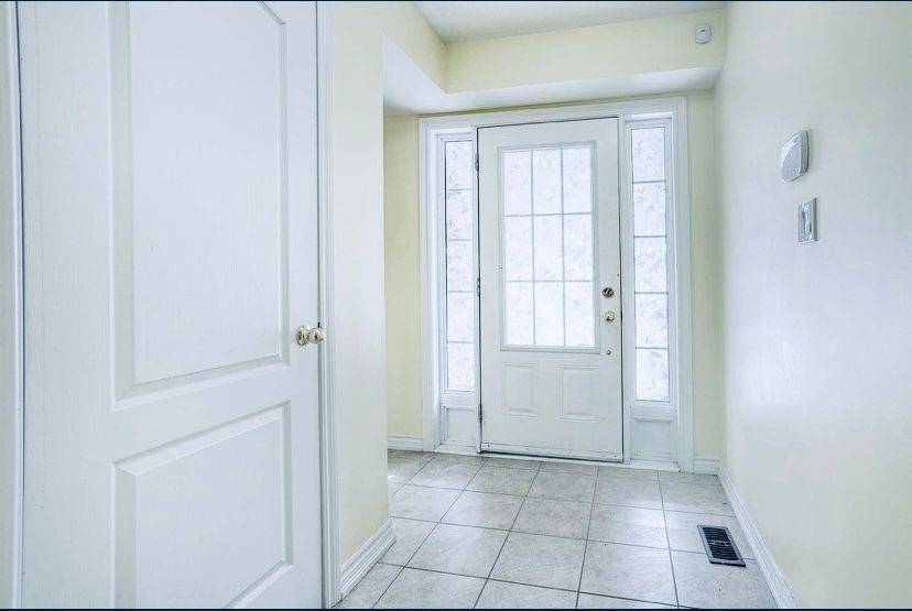 Brampton, ON L6Z 0J3,26 Sprucewood RD