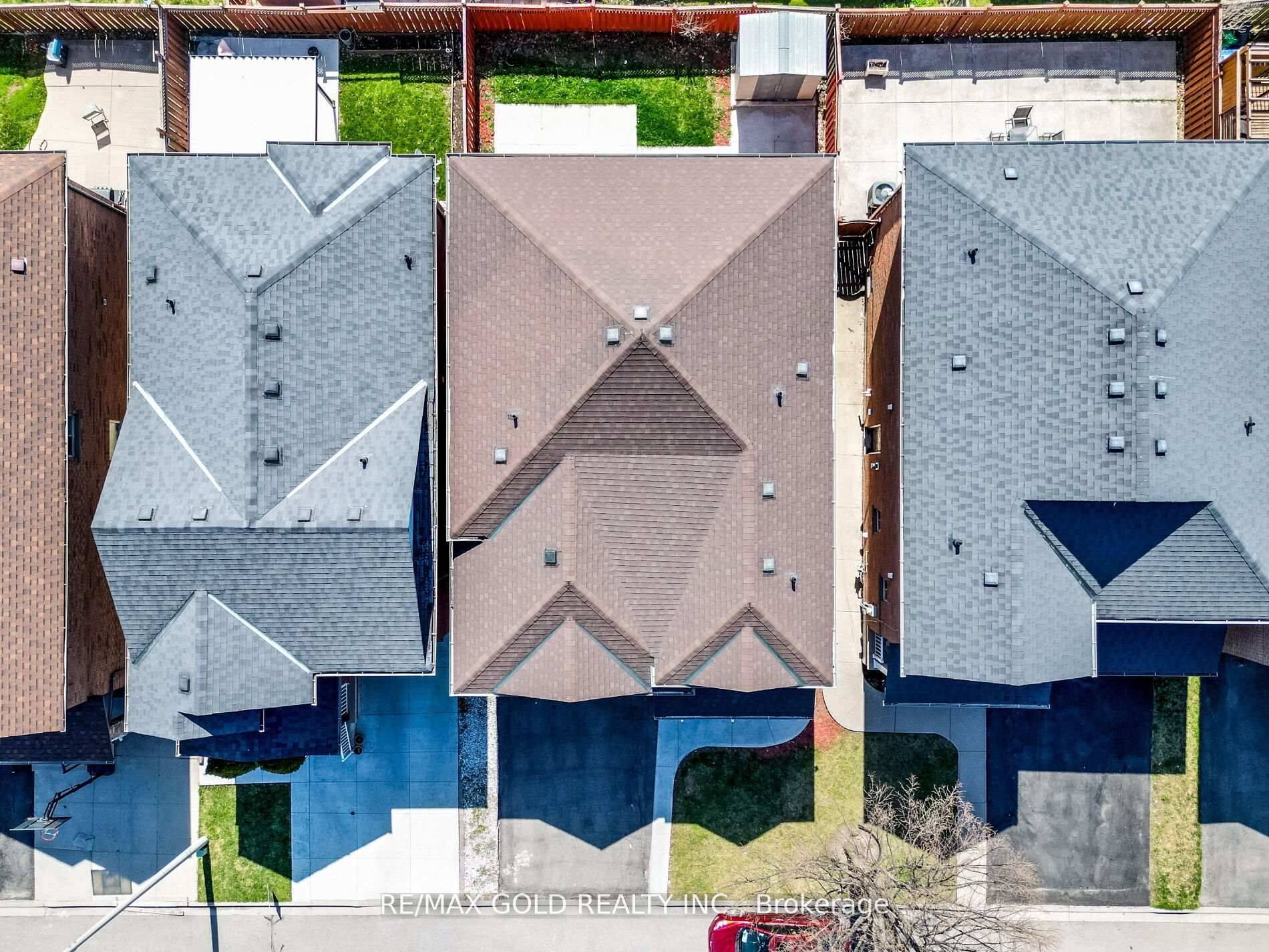 Brampton, ON L7A 2A4,10 Chestermere (Bsmt) CRES