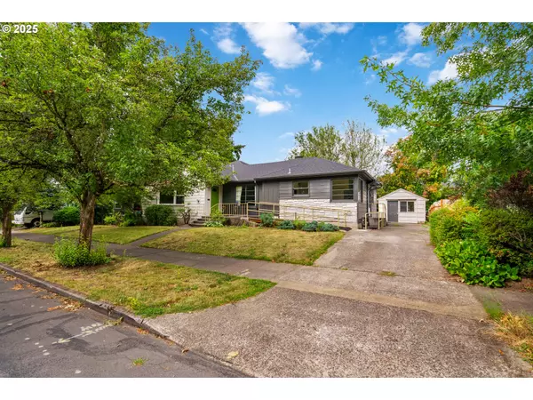 107 SE 86TH AVE, Portland, OR 97216