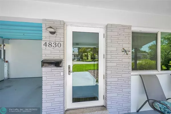 Oakland Park, FL 33334,4830 NE 5th Ave