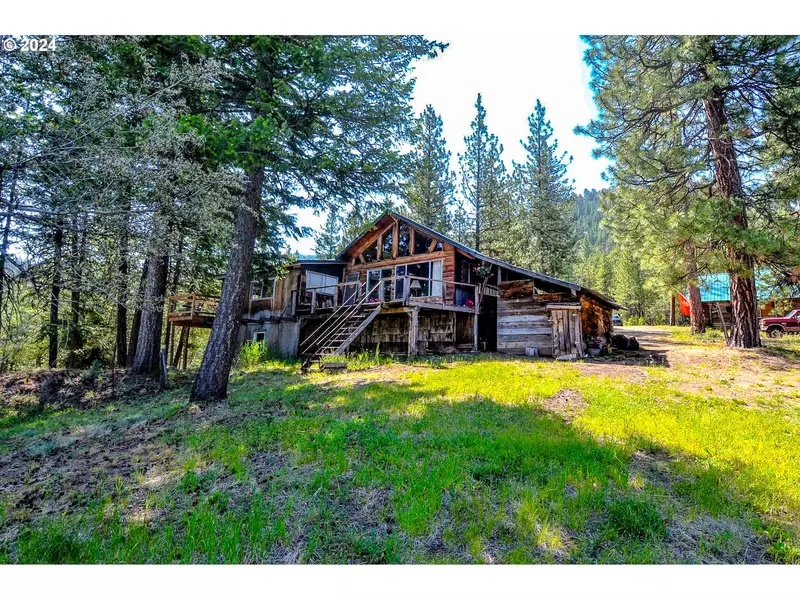 62305 HAGGARD LOOP, John Day, OR 97845