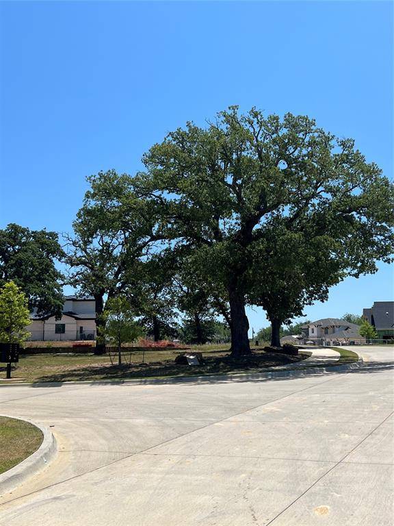Keller, TX 76262,1725 Oakbrook Drive