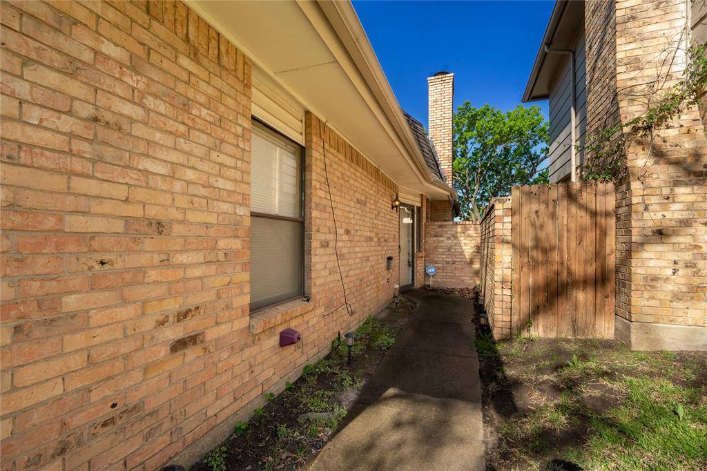 Arlington, TX 76012,604 Windgate Court