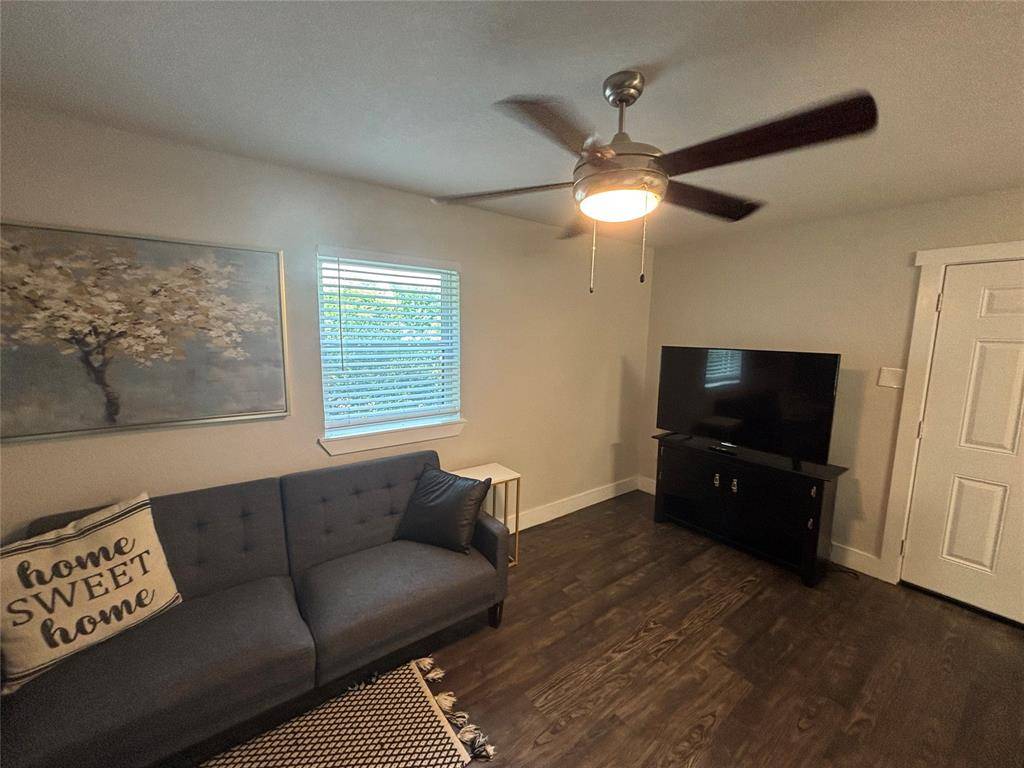 5928 Fletcher Avenue #17, Fort Worth, TX 76107