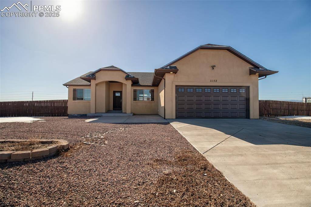1152 E Desert Cove DR, Pueblo, CO 81007