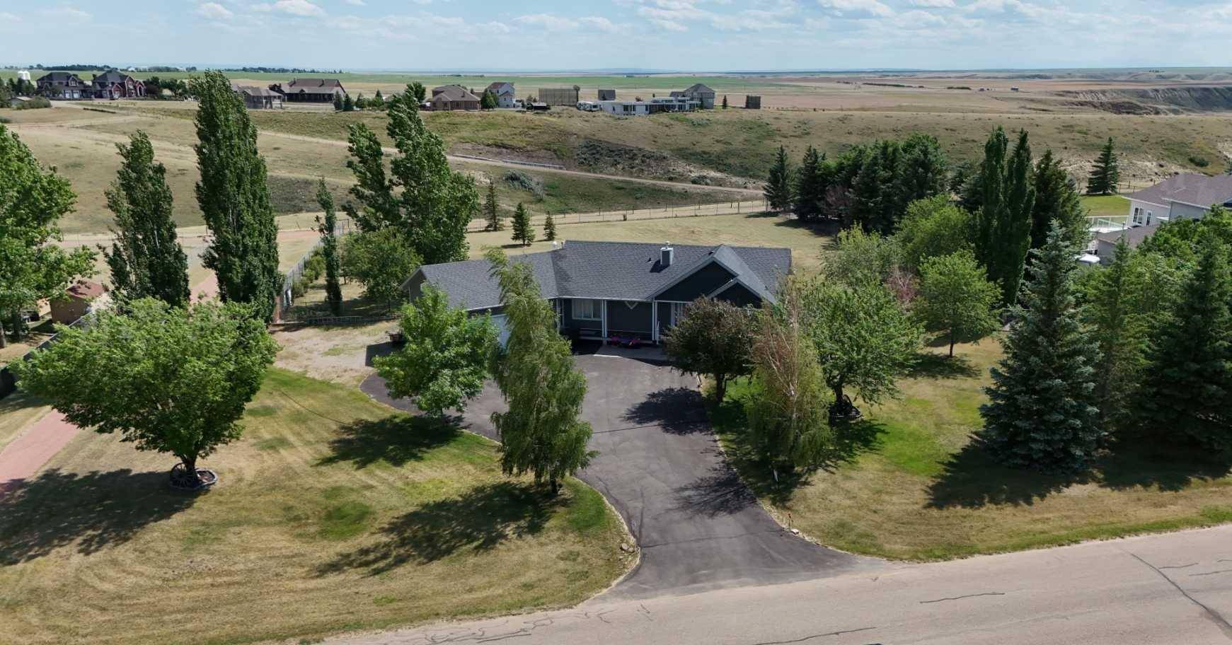 Rural Lethbridge County, AB T1J 5R8,219 Falcon Ridge WAY