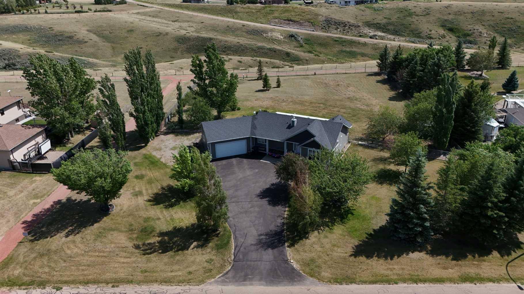 Rural Lethbridge County, AB T1J 5R8,219 Falcon Ridge WAY