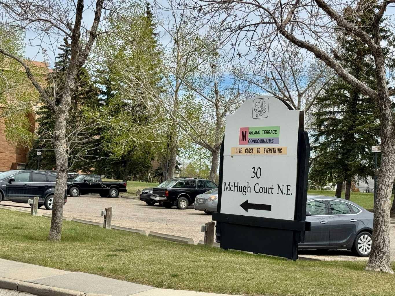 Calgary, AB T2E 7X3,30 Mchugh CT Northeast #622