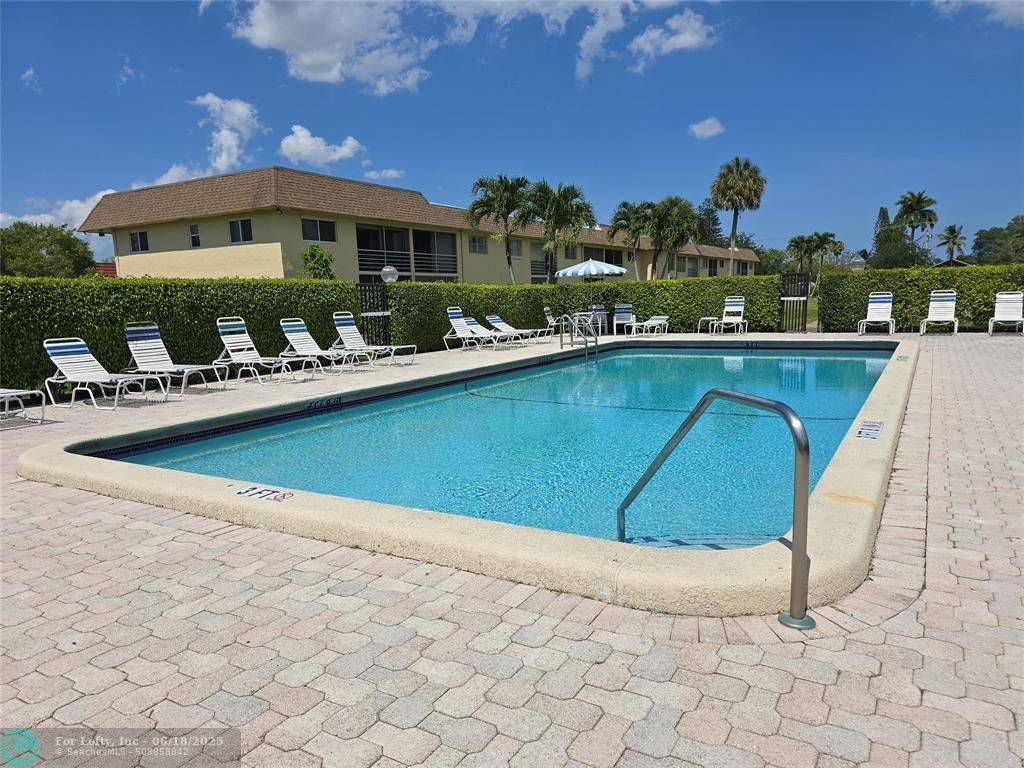 Boca Raton, FL 33428,9949 Sandalfoot Blvd  #534