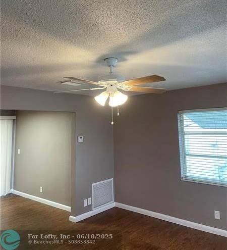 Boynton Beach, FL 33426,1002 SW 5th Ave