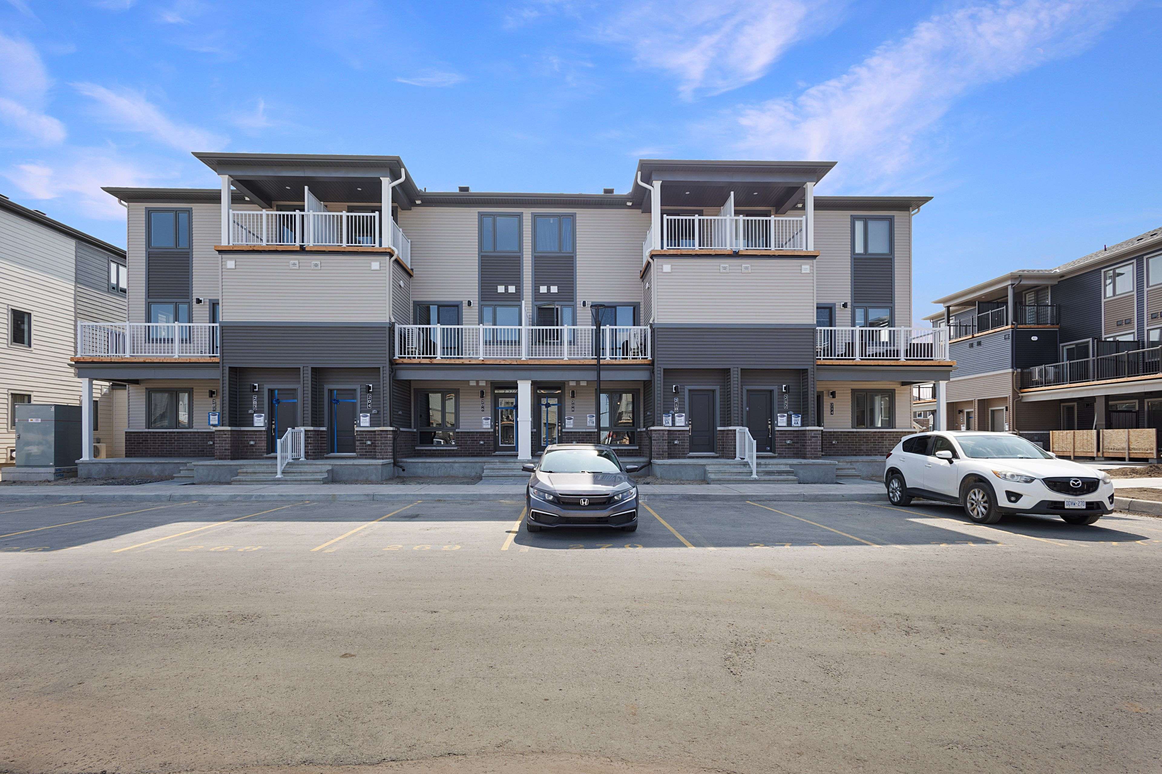 208 priv Lillian Freiman Private S, Barrhaven, ON K2J 7K7