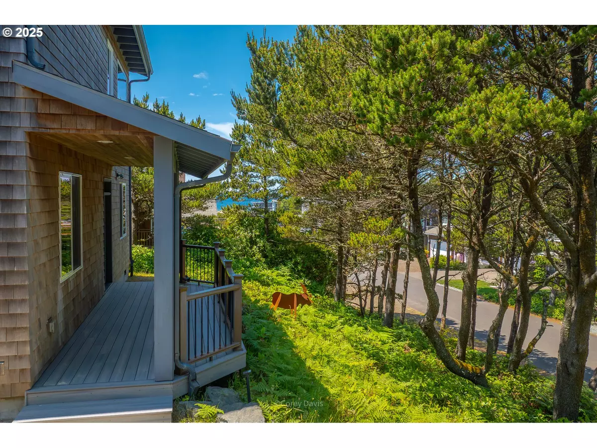 Manzanita, OR 97130,8985 CHINOOK LN