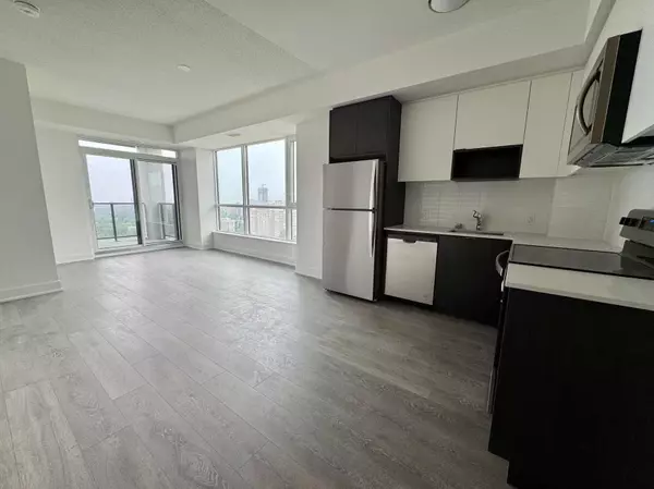 Mississauga, ON L4Y 3N5,204 Burnhamthorpe RD E #1802E