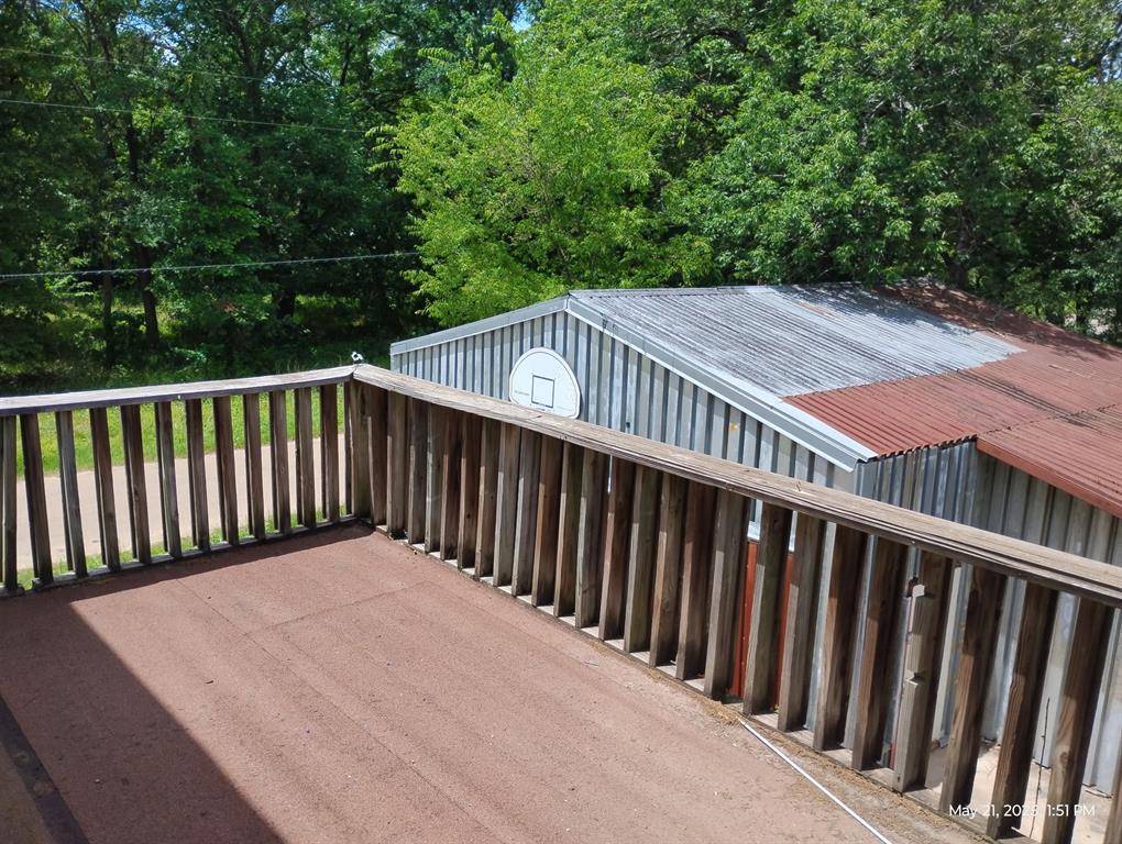 Quinlan, TX 75474,9611 Private Road 3826