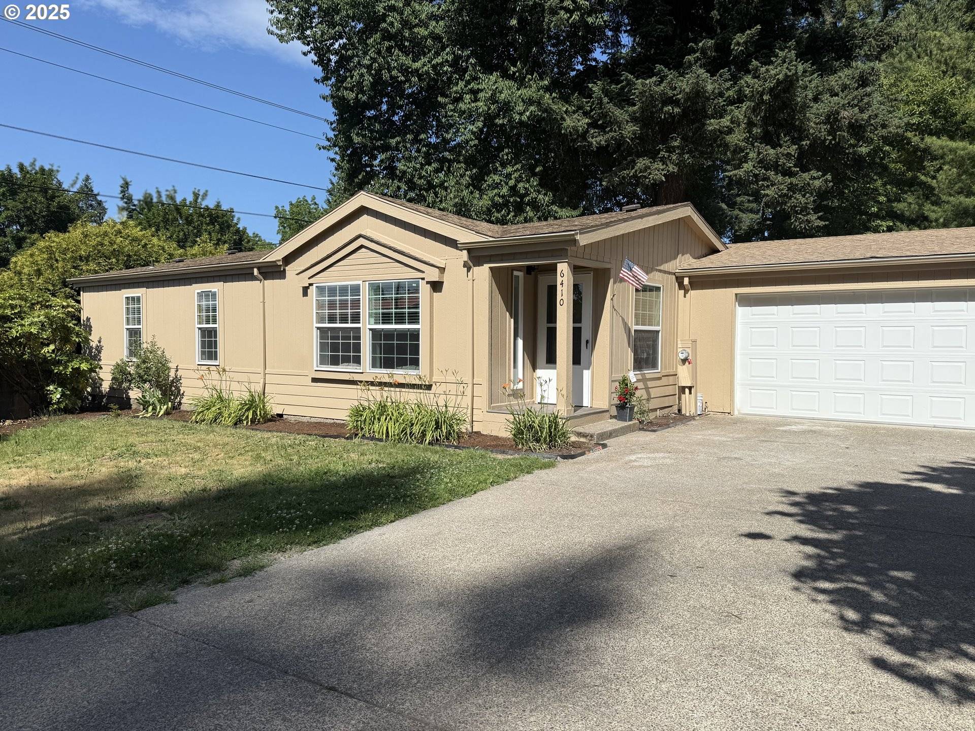 Portland, OR 97236,6410 SE 125TH PL