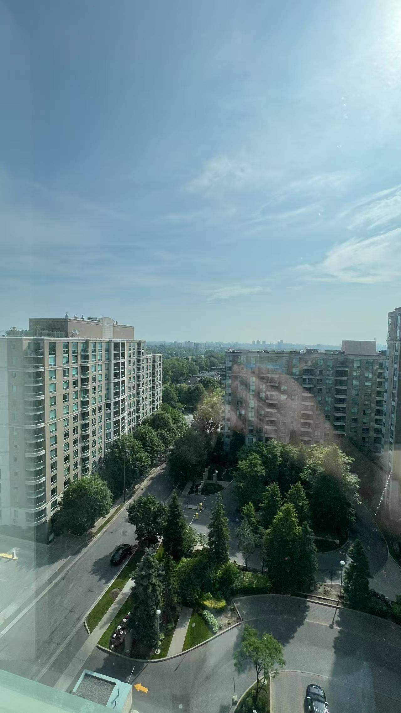 1 Pemberton AVE #1605, Toronto C14, ON M2M 4L9