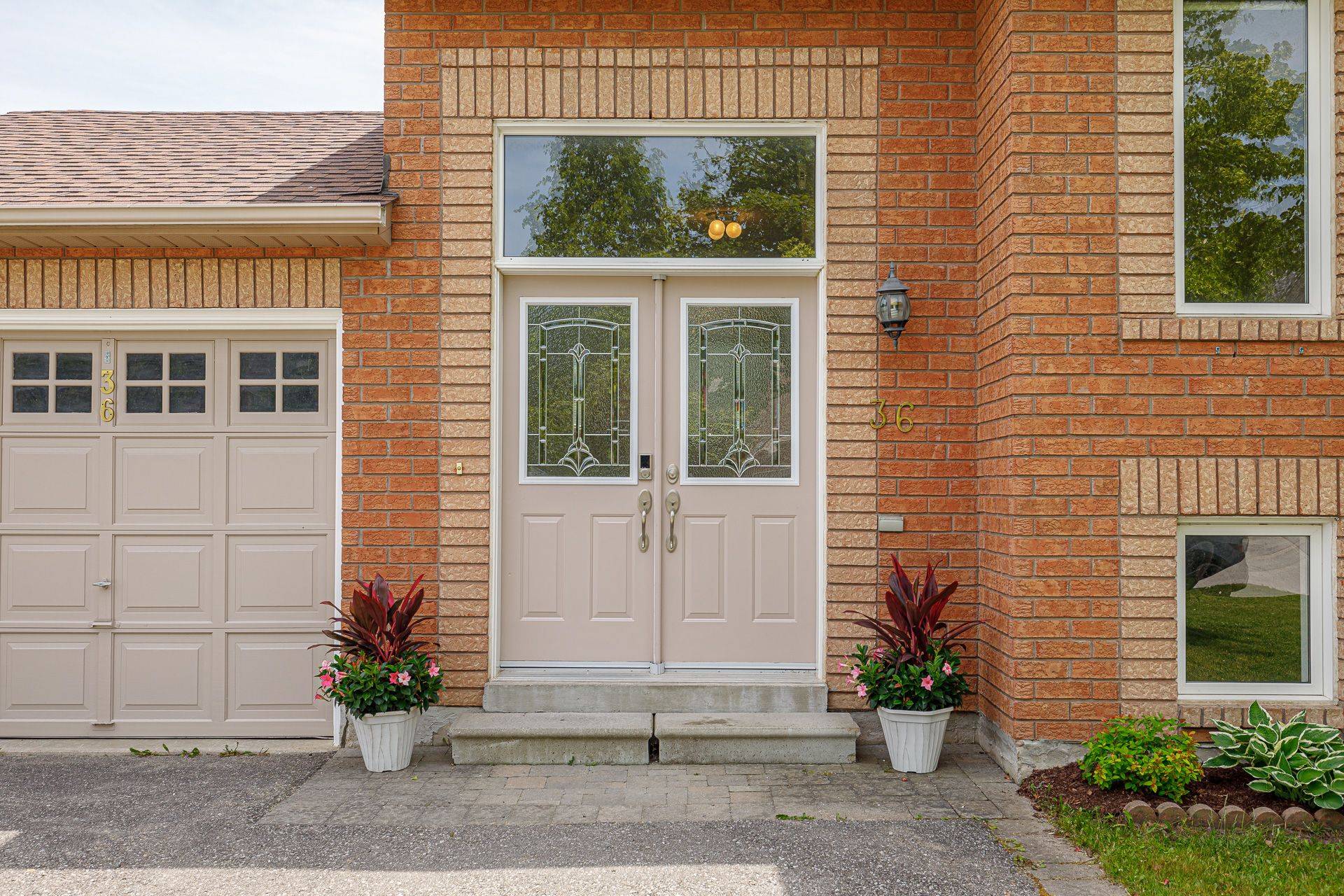 Collingwood, ON L9Y 5H5,36 Telfer RD