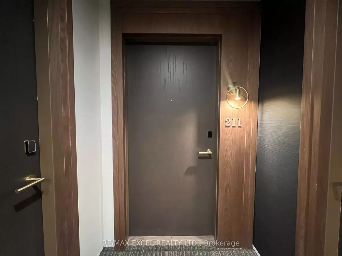 Toronto C15, ON M2K 1B5,625 Sheppard AVE E #211
