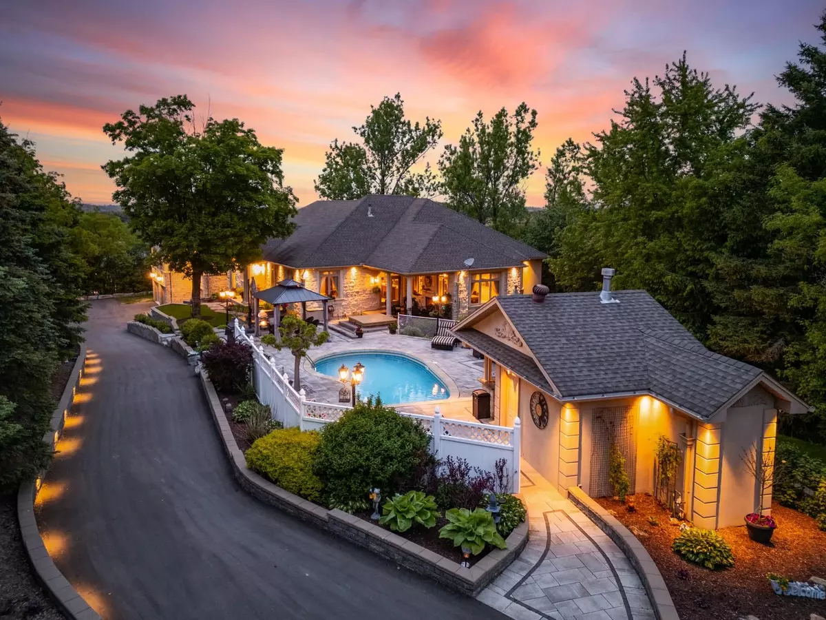 Caledon, ON L7E 3P6,16609 Mount Wolfe RD