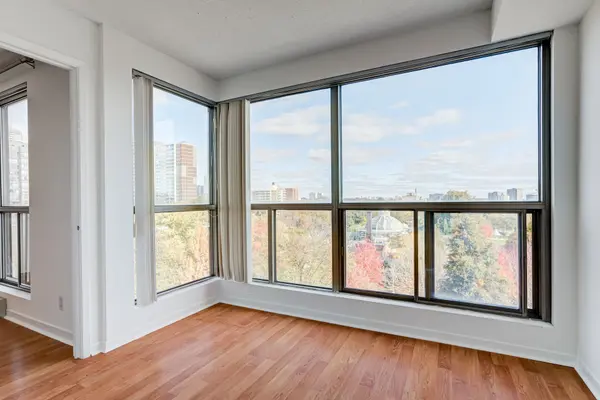 298 Jarvis ST #804, Toronto C08, ON M5B 2M4