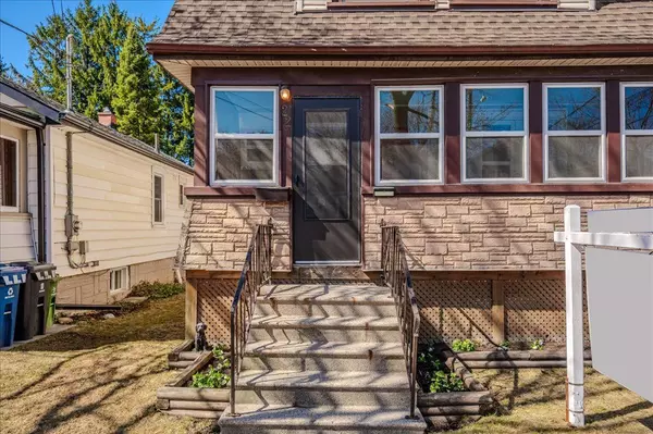 Guelph, ON N1E 3B8,22 Simcoe ST
