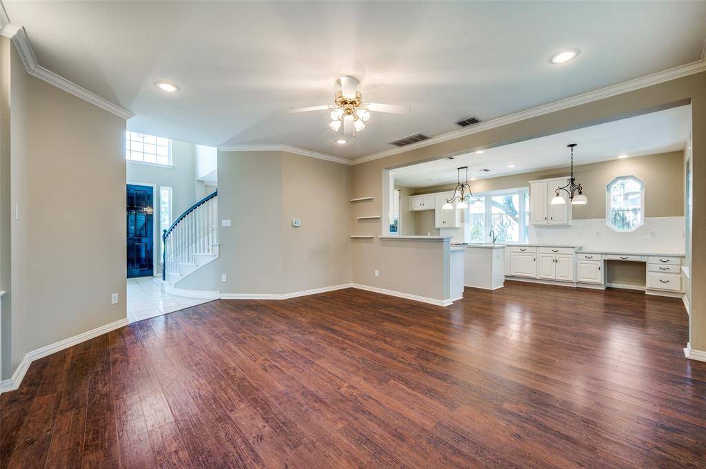 Mckinney, TX 75072,6001 Autumn Way