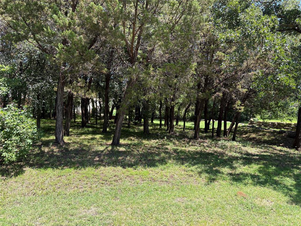 De Cordova, TX 76049,6301 Sonora Drive