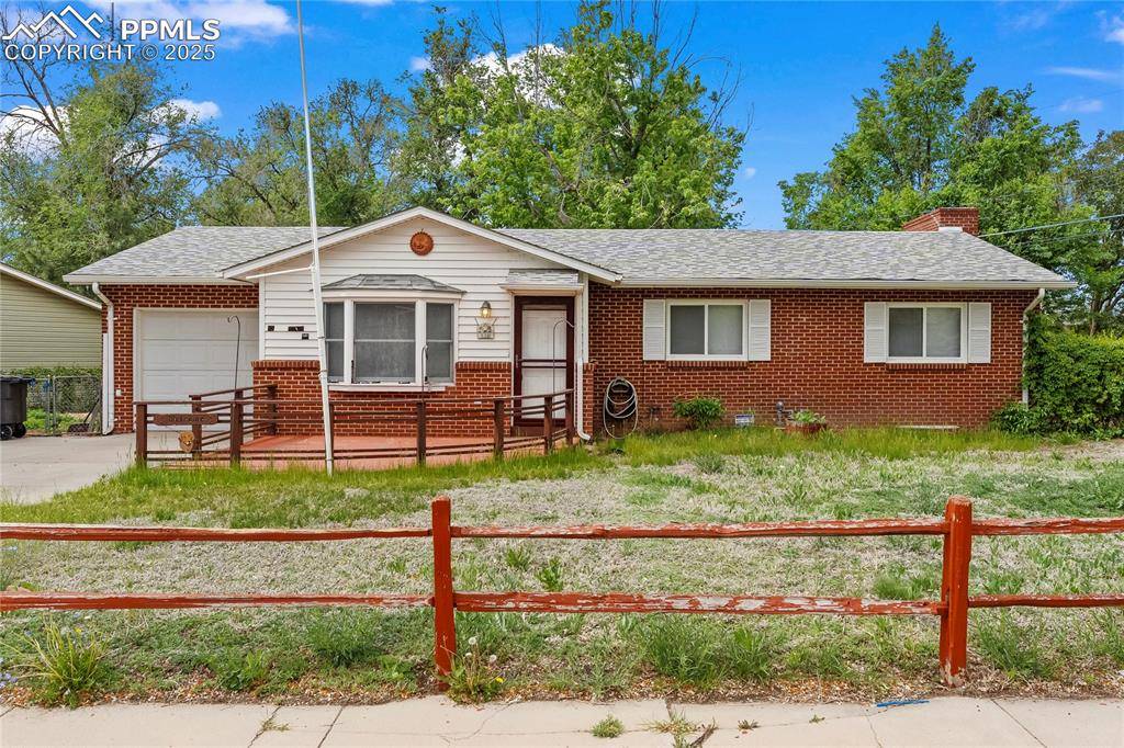 138 Hayes DR, Colorado Springs, CO 80911