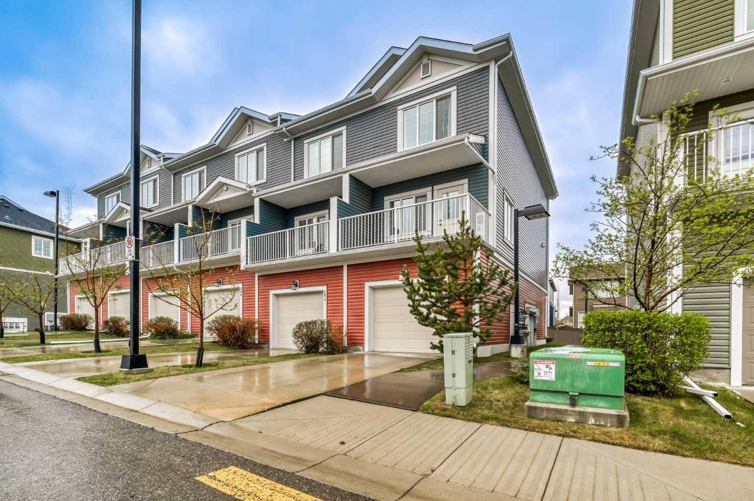 202 Evansridge Common NW, Calgary, AB T3P0P3
