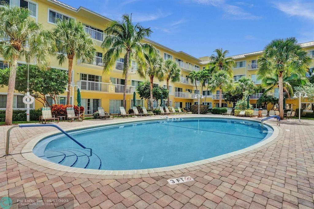 Fort Lauderdale, FL 33301,151 NE 16th Ave  #374